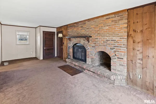 $154,000 | 8 Ronnies Terrace, Centralia, IL 62801