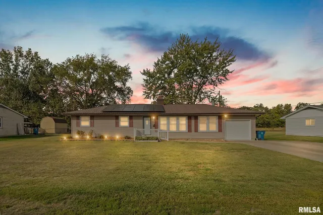 $154,000 | 8 Ronnies Terrace, Centralia, IL 62801