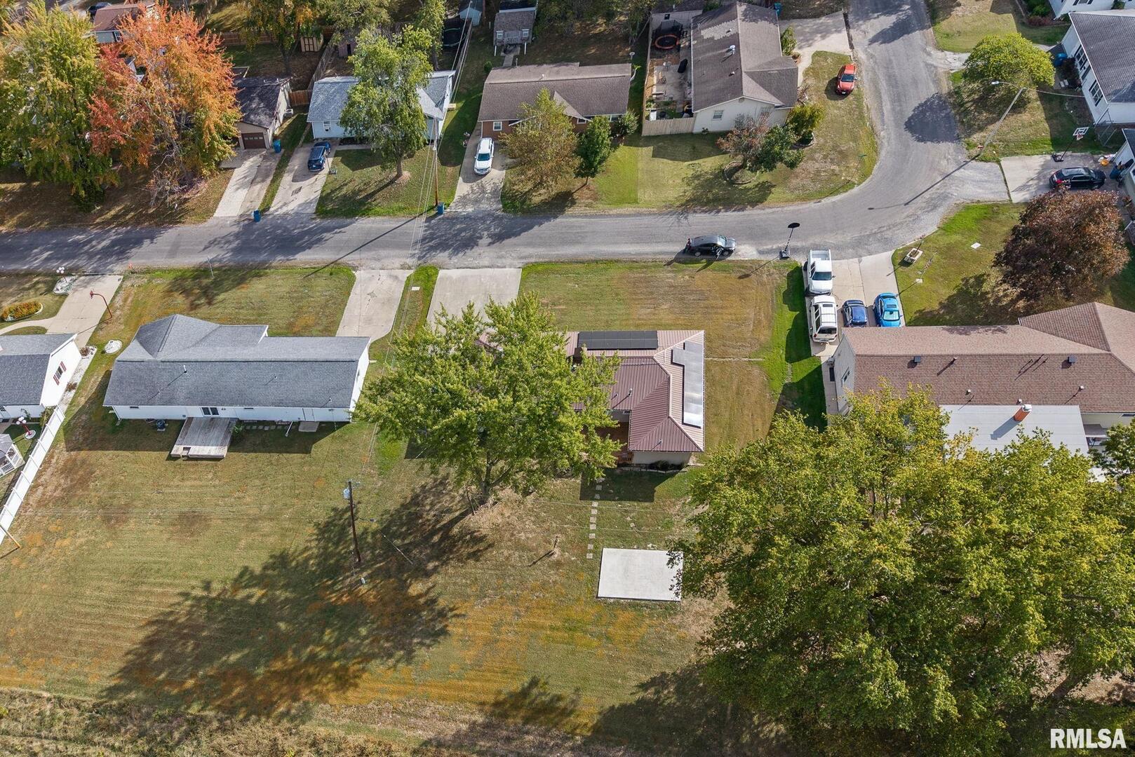 8 Ronnies Terrace Centralia, IL 62801 - Photo 39 of 42