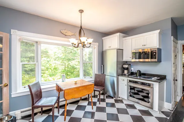 $699,000 | 42 Carter Notch Road, Jackson, NH 03846