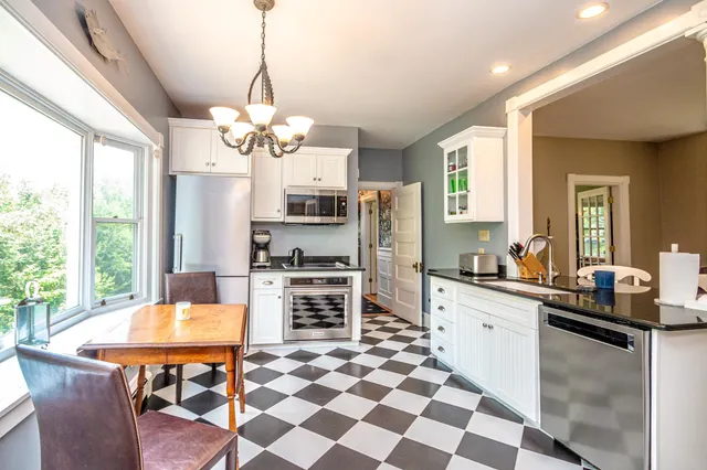 $699,000 | 42 Carter Notch Road, Jackson, NH 03846