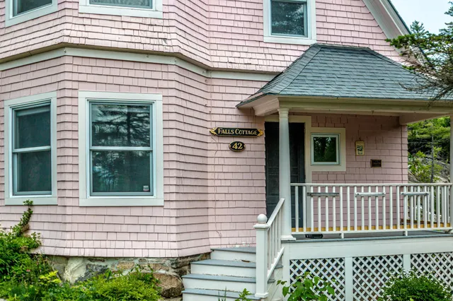 $699,000 | 42 Carter Notch Road, Jackson, NH 03846