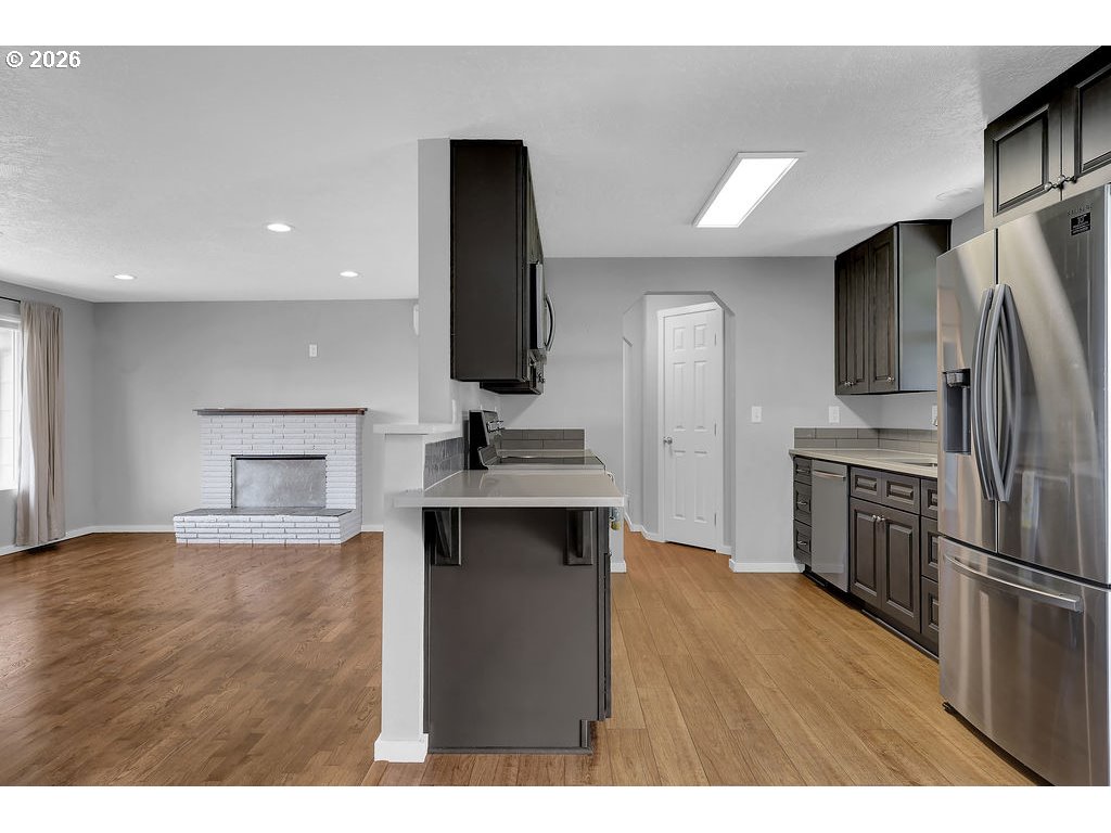 1027 Longridge Drive Springfield, OR 97478 - Photo 14 of 43