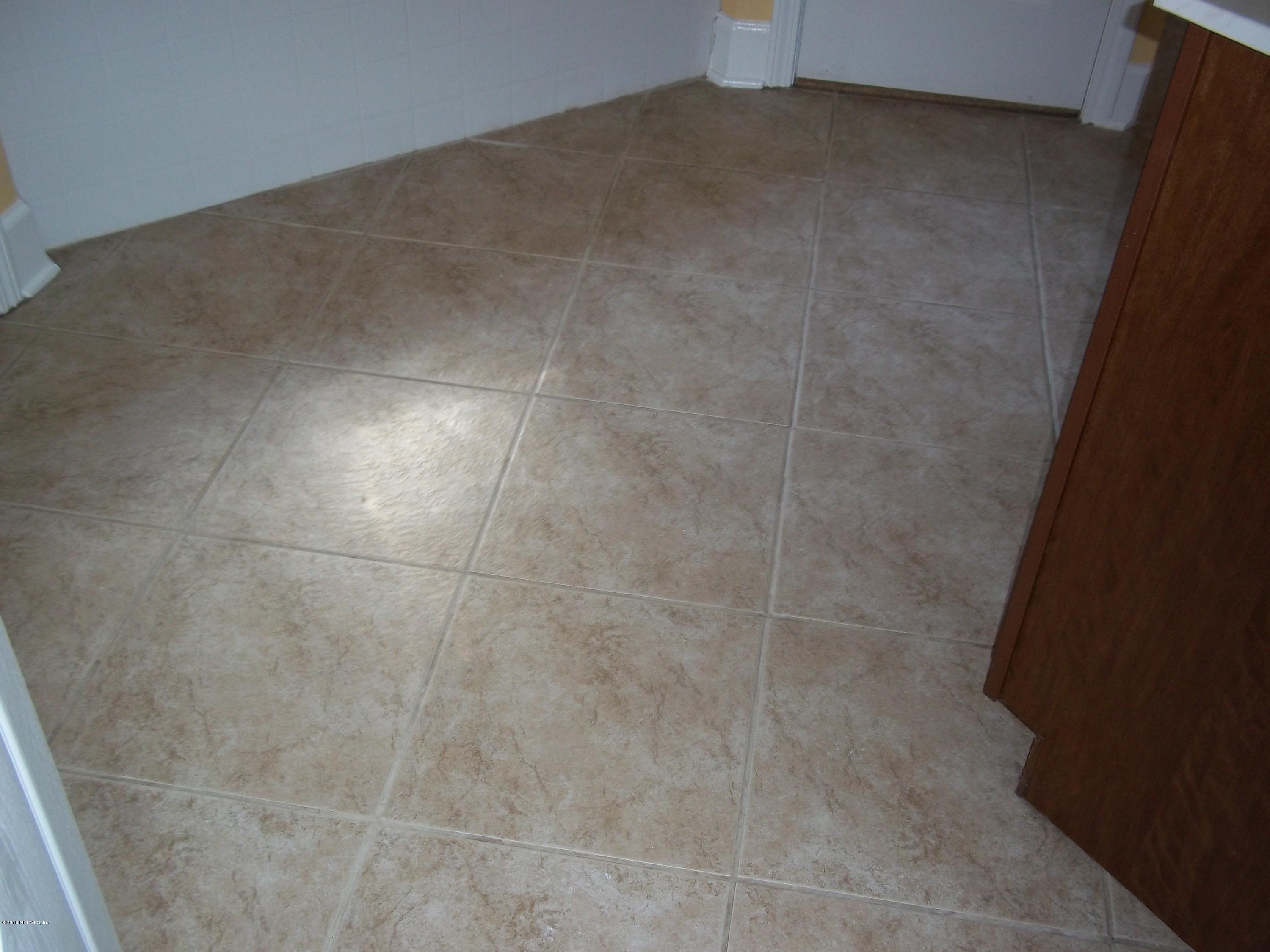 5579 Long Branch Road Jacksonville, FL 32234 - Photo 51 of 54 tile master