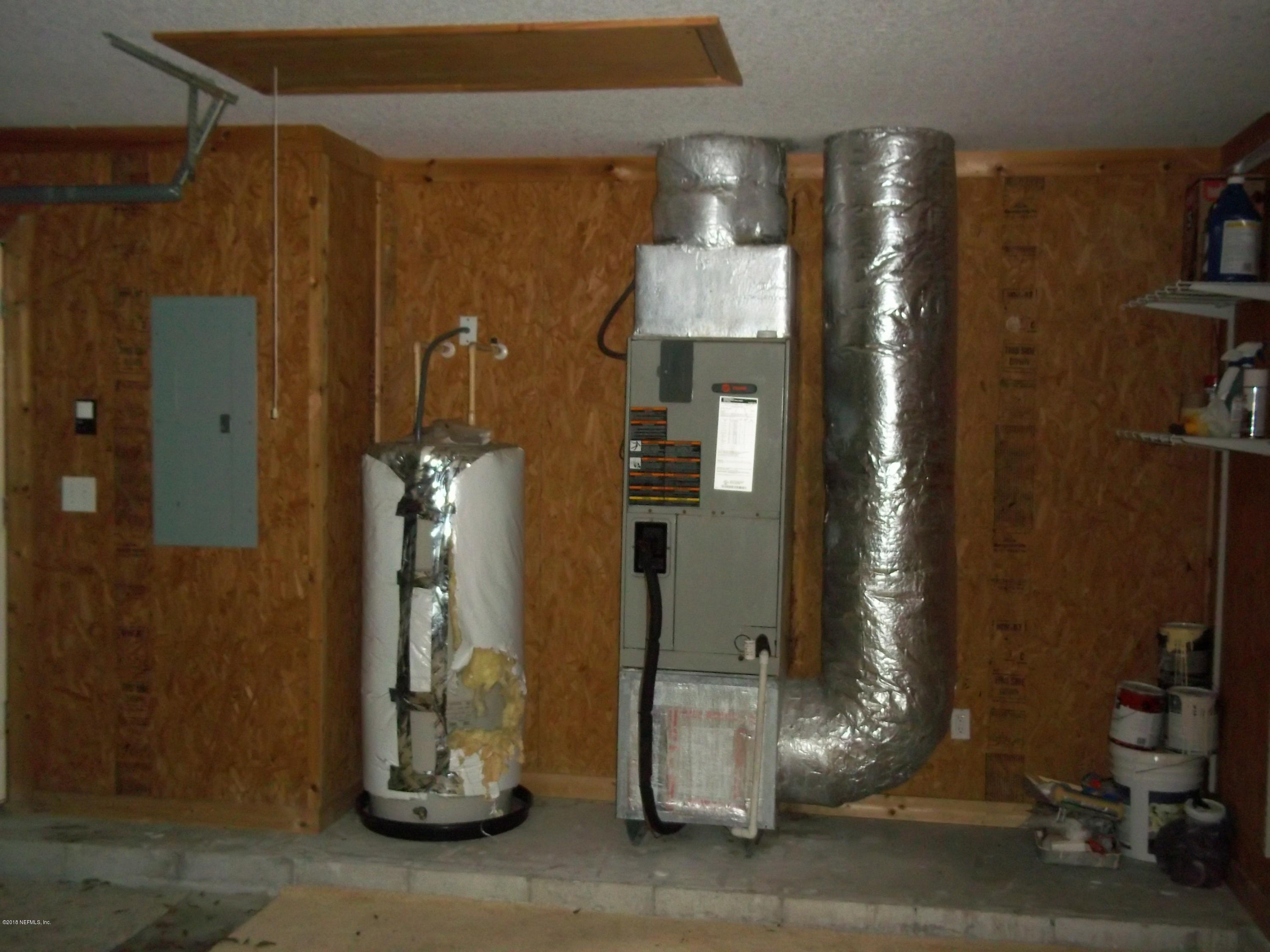 5579 Long Branch Road Jacksonville, FL 32234 - Photo 54 of 54 garage