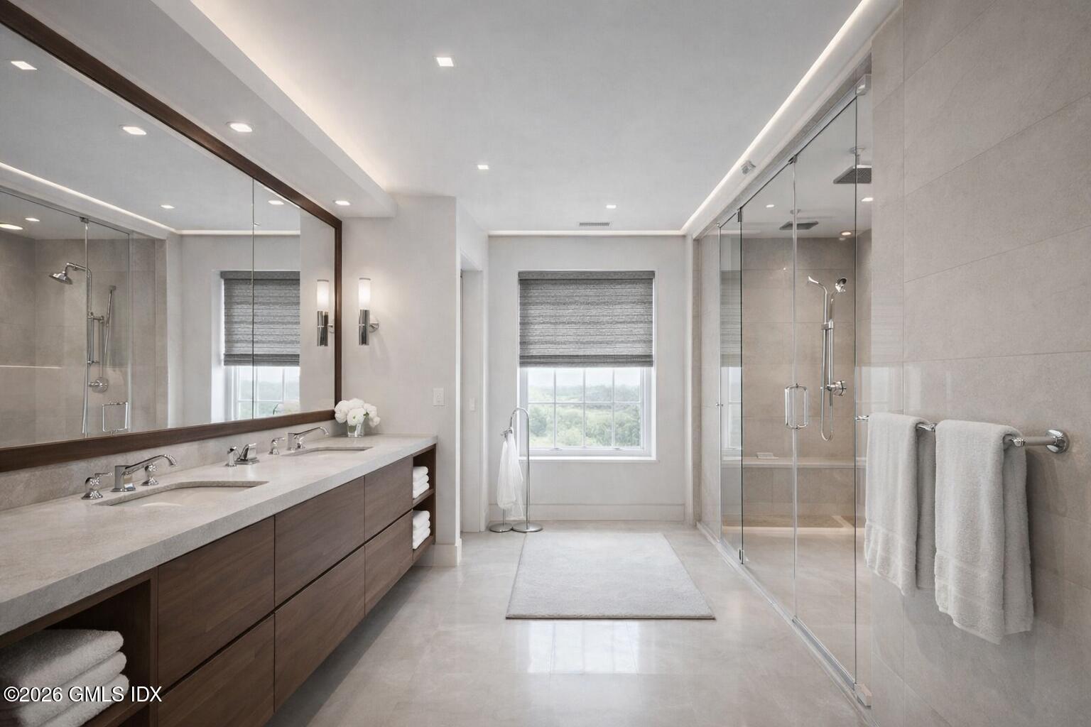 550 Round Hill Road Greenwich, CT 06831 - Photo 31 of 57 Jen - his bathroom 2