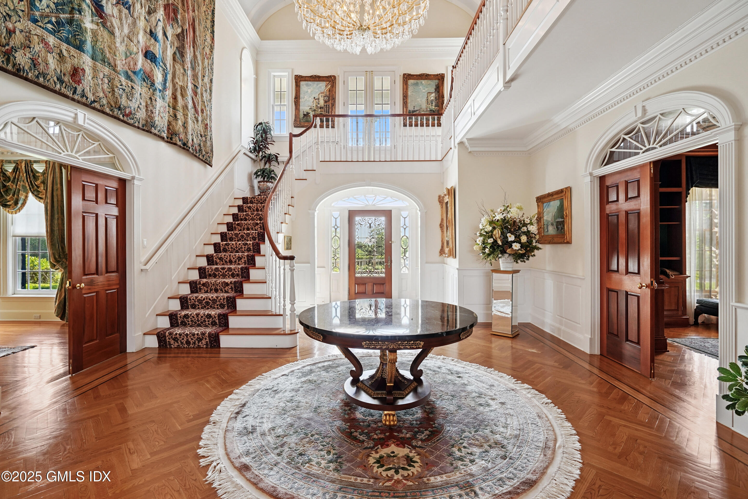 550 Round Hill Road Greenwich, CT 06831 - Photo 4 of 57 DSC02724_1