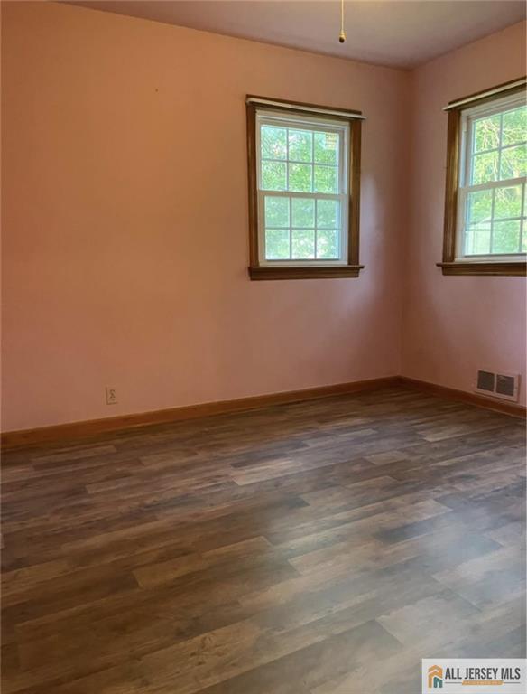 1601 West 7th Street Piscataway, NJ 08854 - Photo 6 of 14