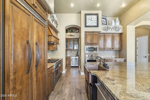 $1,995,000 | 3323 East Elmwood Place, Chandler, AZ 85249