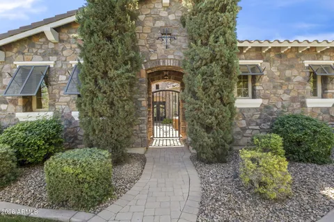 $1,995,000 | 3323 East Elmwood Place, Chandler, AZ 85249
