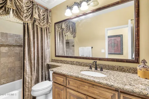 $1,995,000 | 3323 East Elmwood Place, Chandler, AZ 85249