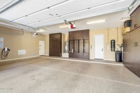 $2,100,000 | 3323 East Elmwood Place, Chandler, AZ 85249