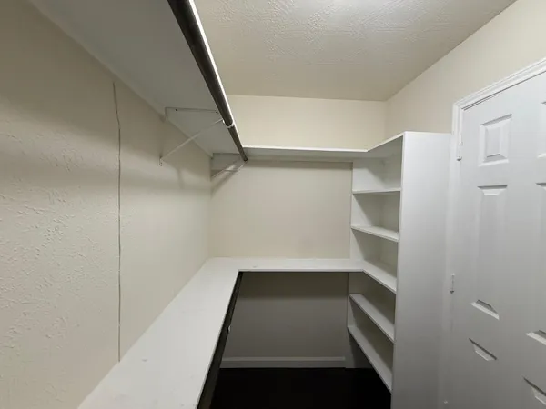 $2,500 | 19011 Bressingham Drive, Tomball, TX 77375