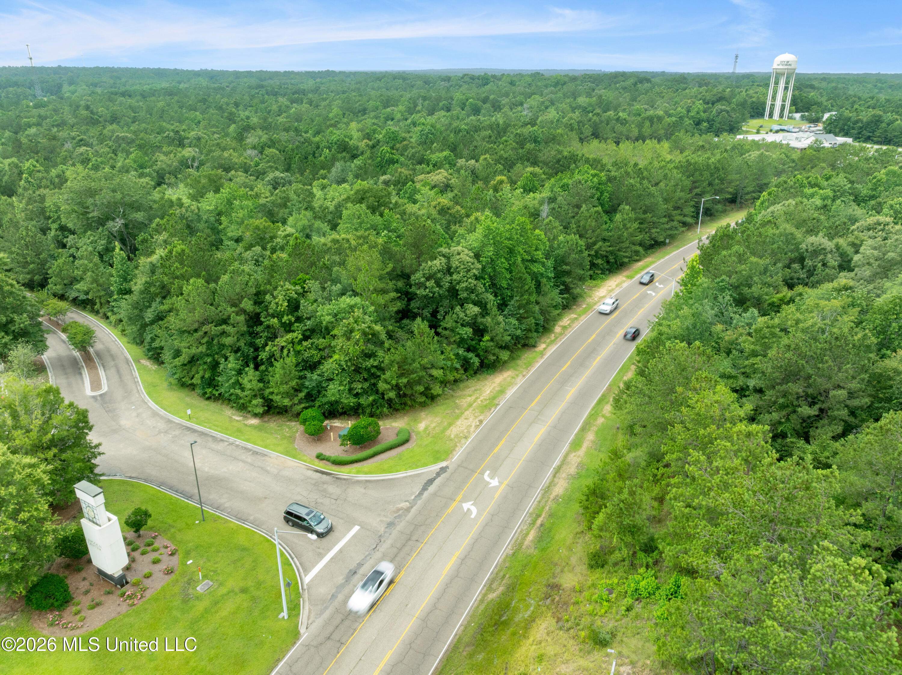 Lincoln Road Hattiesburg, MS 39402 - Photo 29 of 33 00_Lincoln_Rd-28