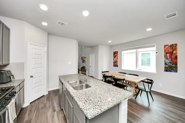 $2,450 | 2473 Carp Drive, Conroe, TX 77384