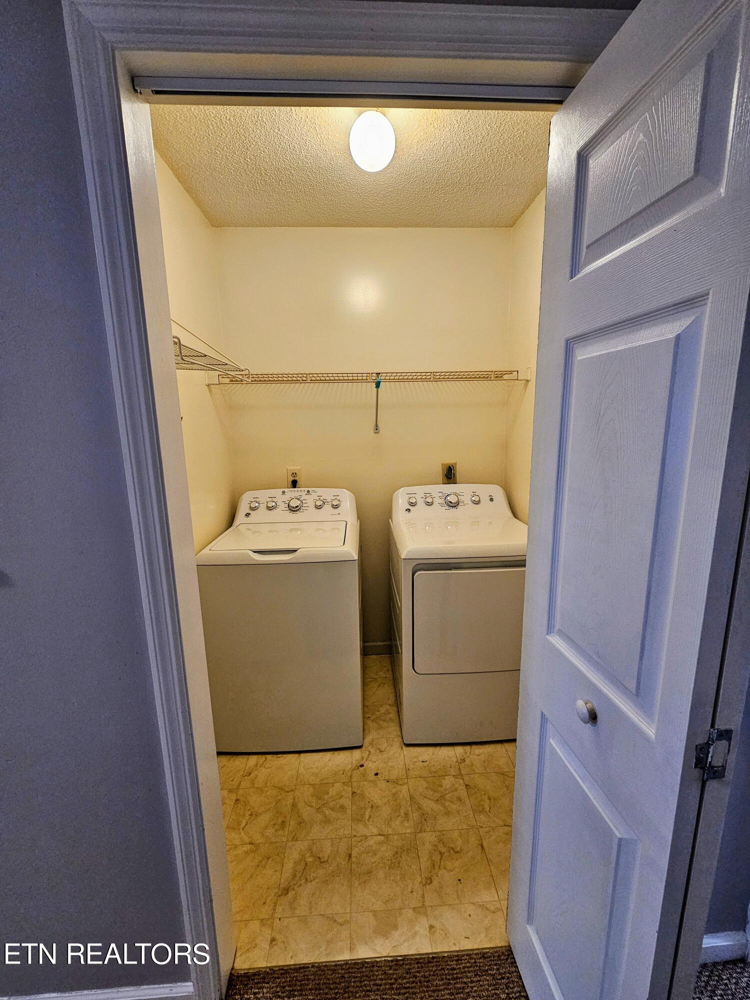 8016 Keybridge Way Powell, TN 37849 - Photo 30 of 35 Laundry Rm