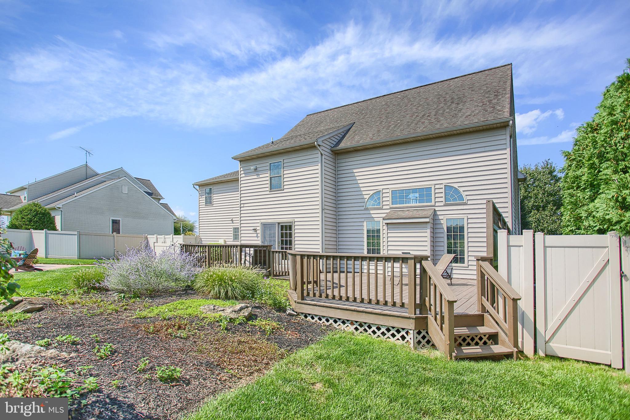 468 Twin Elm Road Strasburg, PA 17579 - Photo 4 of 6 Backyard View 2
