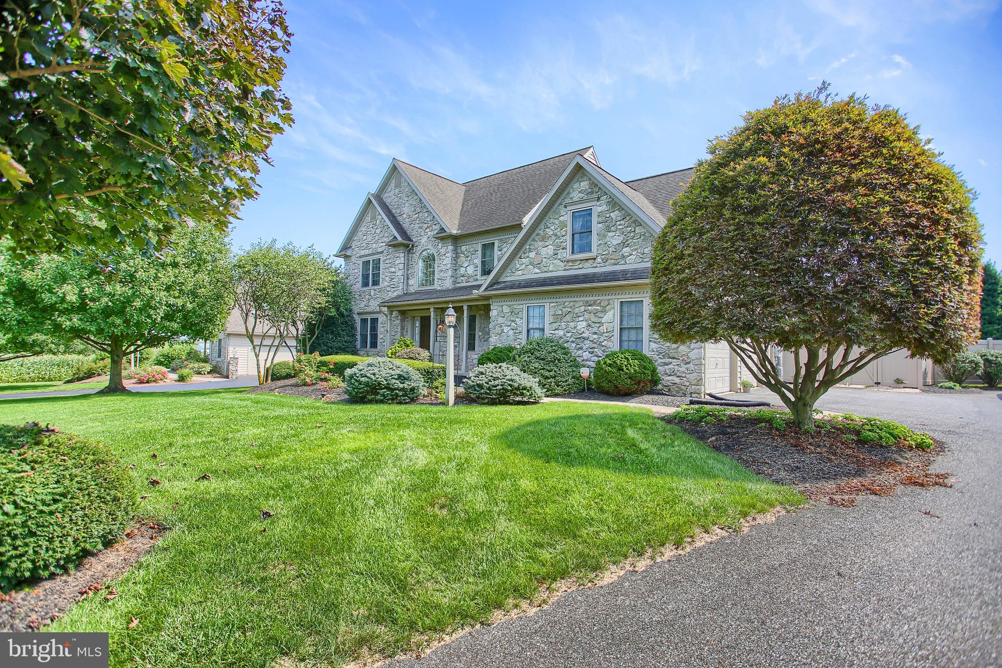 468 Twin Elm Road Strasburg, PA 17579 - Photo 5 of 6 Front of Home from Driveway