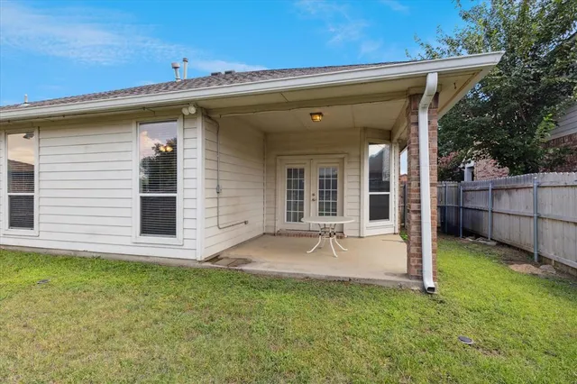 $320,000 | 2329 Moccassin Lane, Fort Worth, TX 76177