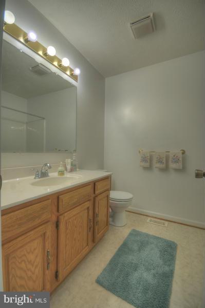 1092 Kesler Road Front Royal, VA 22630 - Photo 12 of 25 Bath (Master)