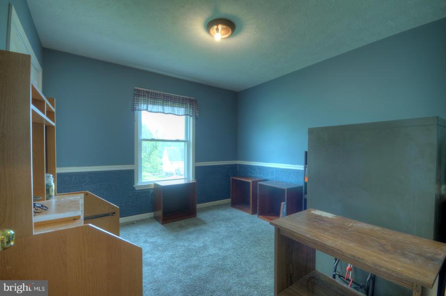 1092 Kesler Road Front Royal, VA 22630 - Photo 13 of 25 2nd Bedroom