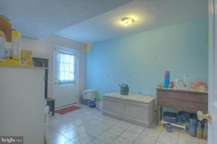 1092 Kesler Road Front Royal, VA 22630 - Photo 16 of 25 2nd Kitchen Possible