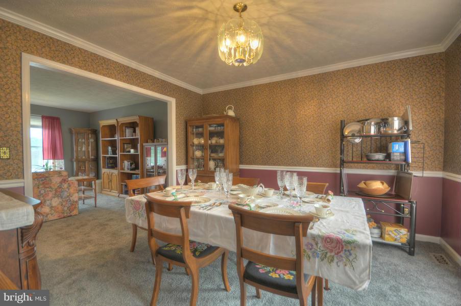 1092 Kesler Road Front Royal, VA 22630 - Photo 5 of 25 Dining Room