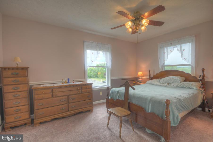 1092 Kesler Road Front Royal, VA 22630 - Photo 9 of 25 Bedroom (Master)