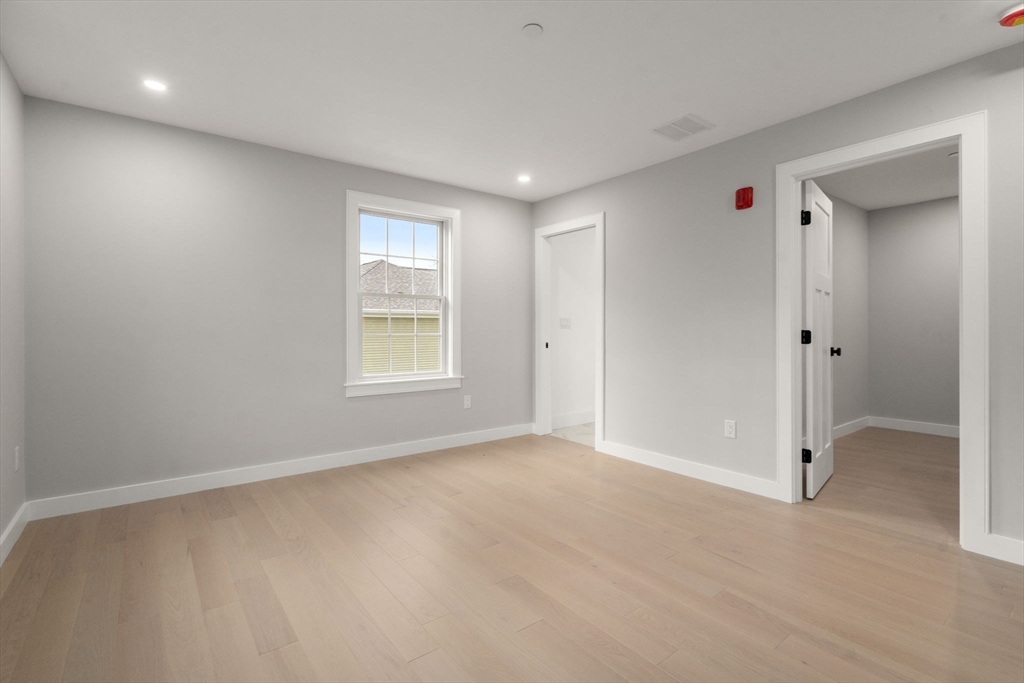 63 Oak Street, Unit B Wellesley, MA 02482 - Photo 14 of 24