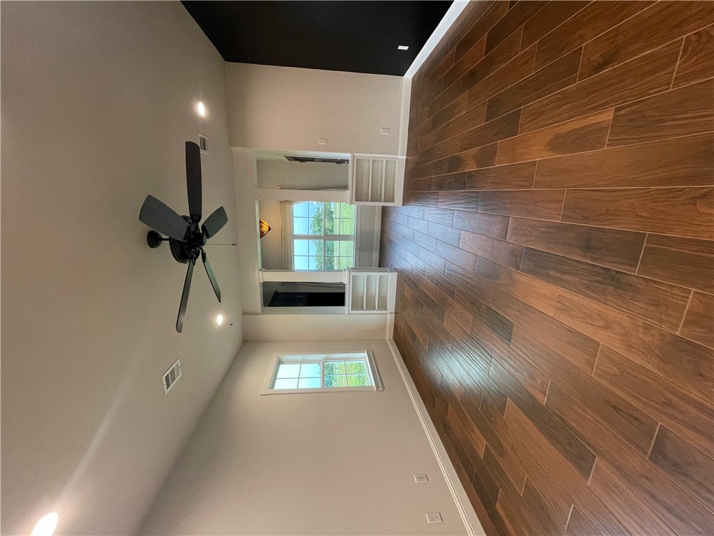 1692 Henry Prairie Road Franklin, TX 77856 - Photo 7 of 42