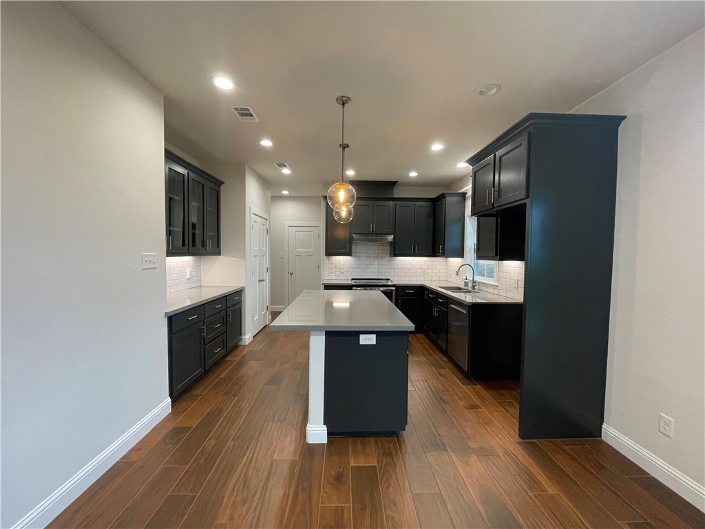 1692 Henry Prairie Road Franklin, TX 77856 - Photo 8 of 42