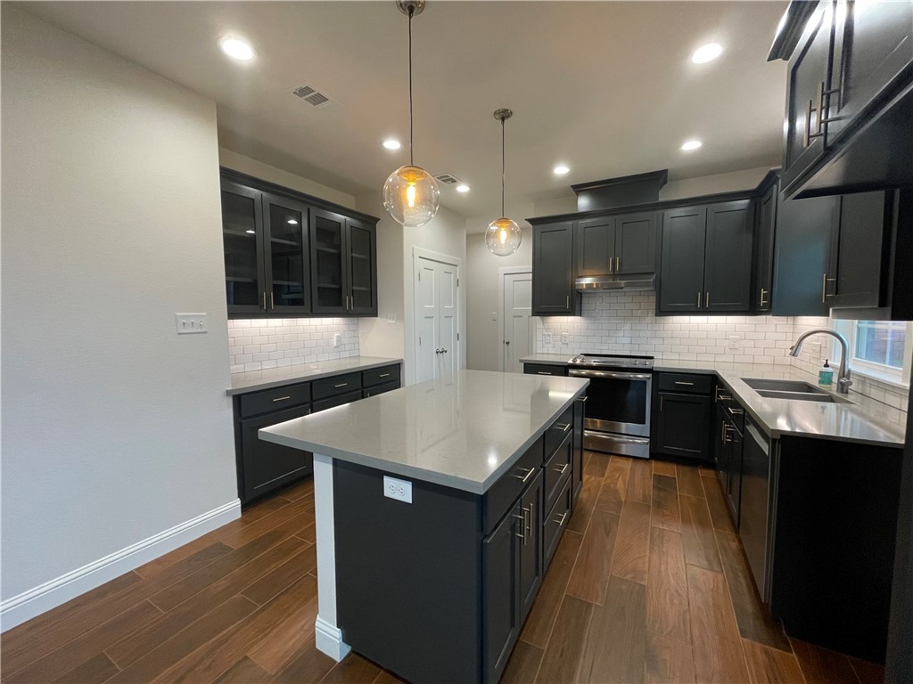 1692 Henry Prairie Road Franklin, TX 77856 - Photo 9 of 42