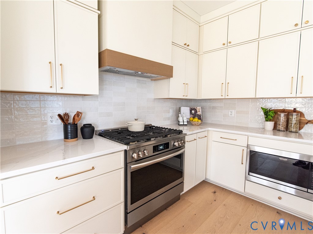 2402 Perry Street Richmond, VA 23225 - Photo 10 of 36