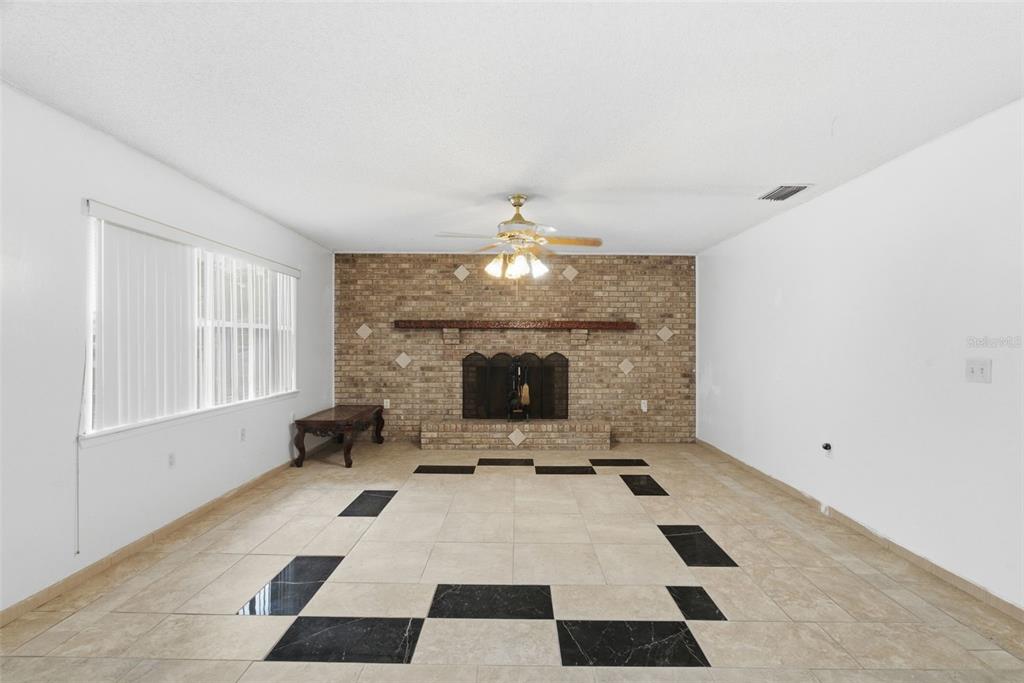 16229 Shellcracker Road Jacksonville, FL 32226 - Photo 11 of 57 Gallery Image 11