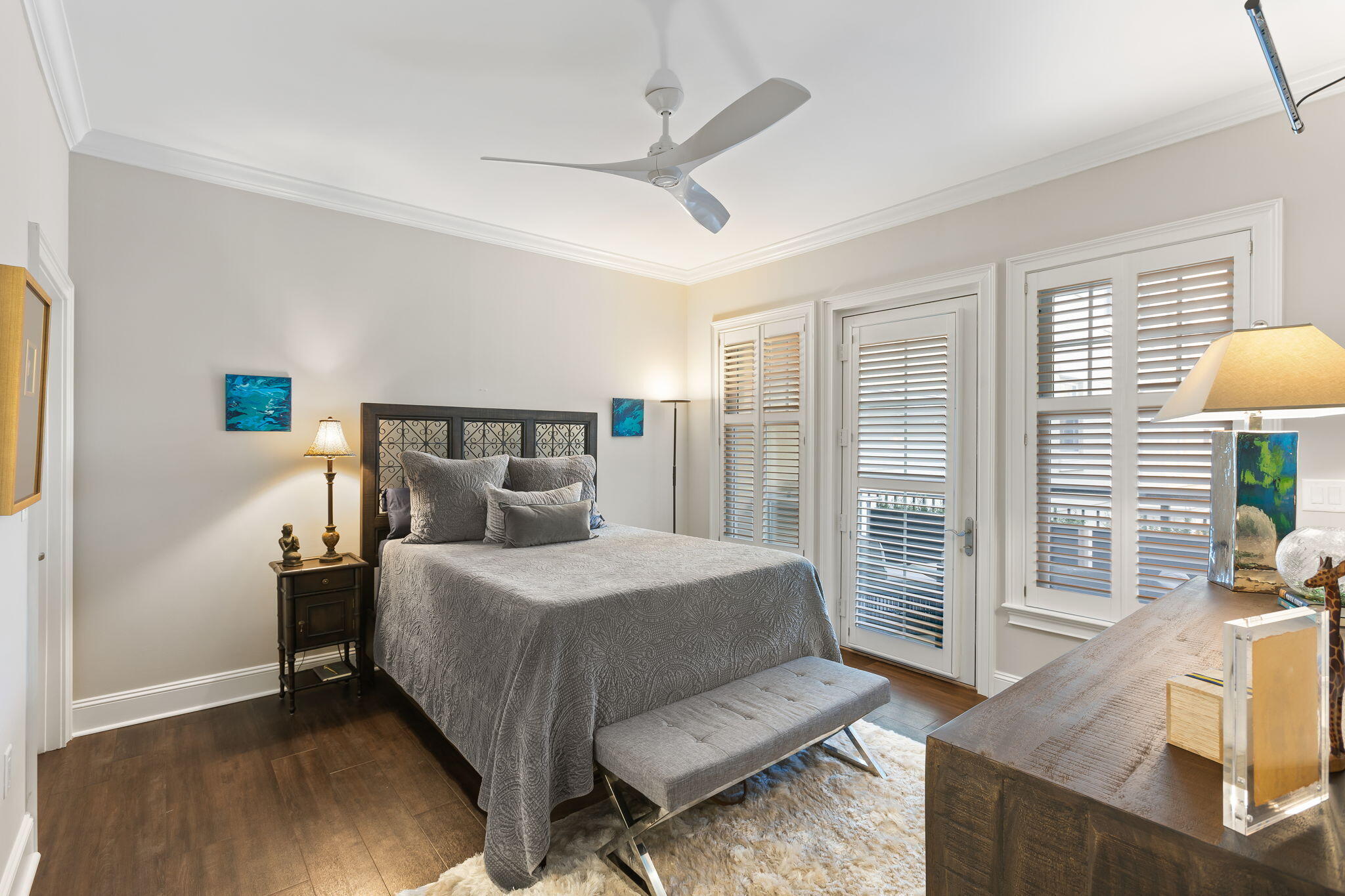 498 Albemarle Road, Unit 207 Charleston, SC 29407 - Photo 11 of 23 Primary with balcony access