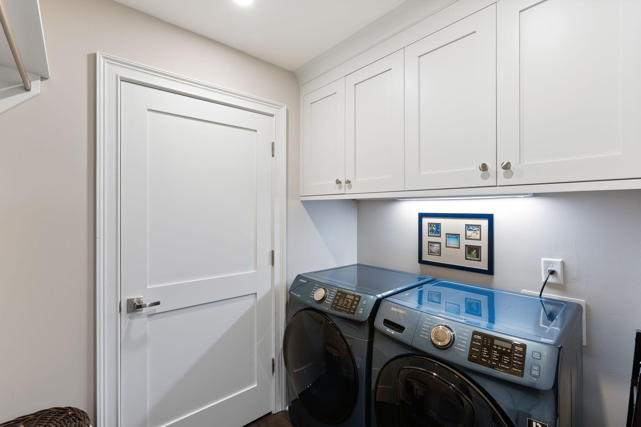 498 Albemarle Road, Unit 207 Charleston, SC 29407 - Photo 16 of 23 Laundry room