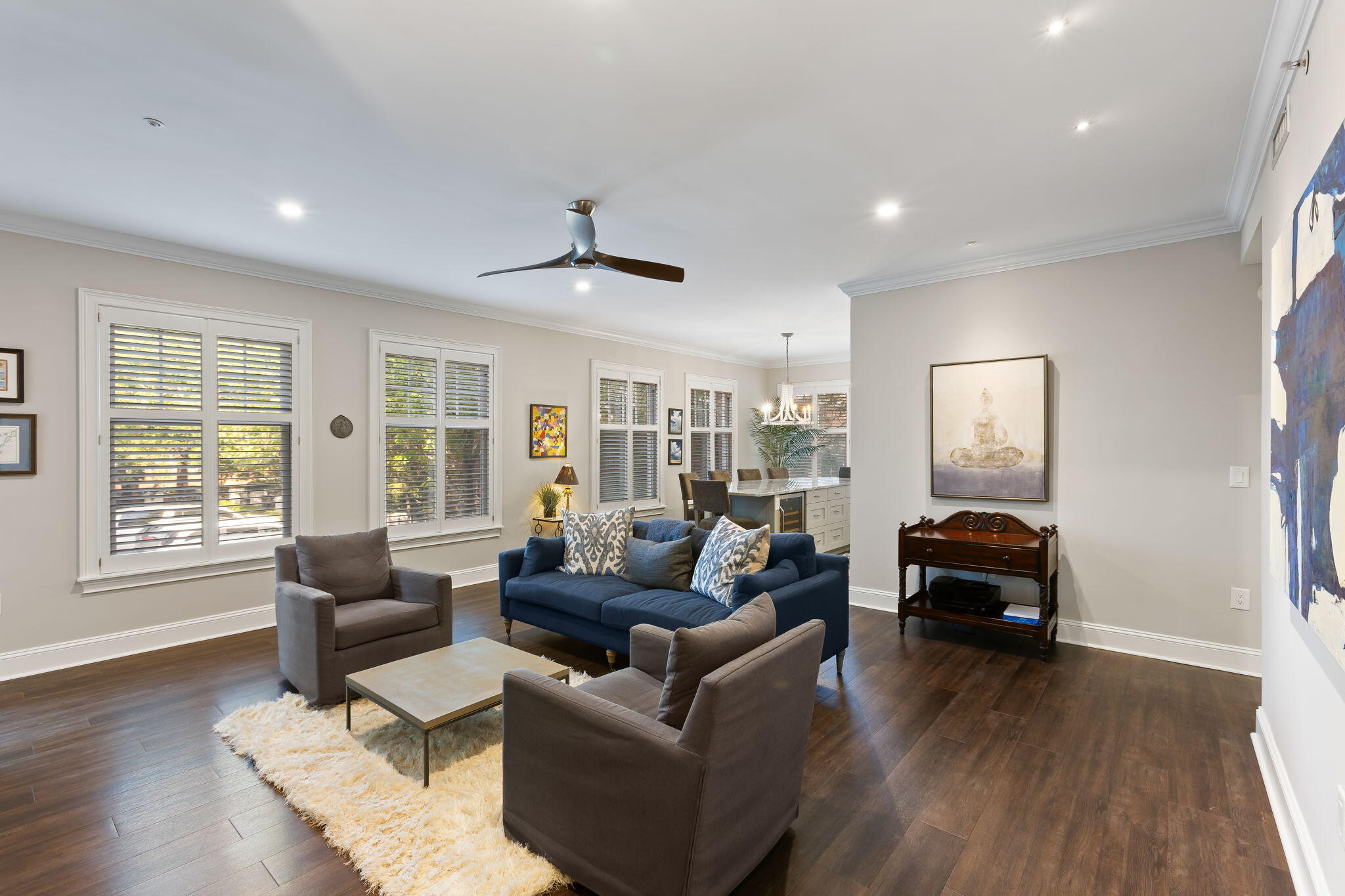 498 Albemarle Road, Unit 207 Charleston, SC 29407 - Photo 2 of 23 Living room