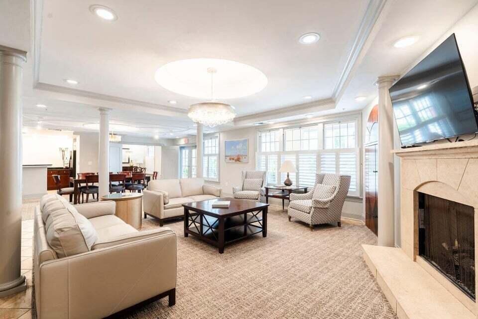 498 Albemarle Road, Unit 207 Charleston, SC 29407 - Photo 22 of 23 club room