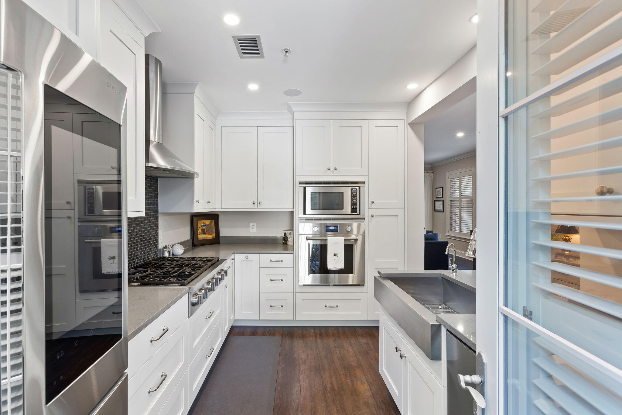 498 Albemarle Road, Unit 207 Charleston, SC 29407 - Photo 8 of 23 Kitchen