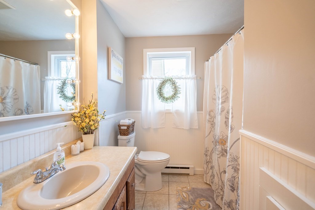33 Old Farm Road Spencer, MA 01562 - Photo 19 of 38 Gallery Image 19