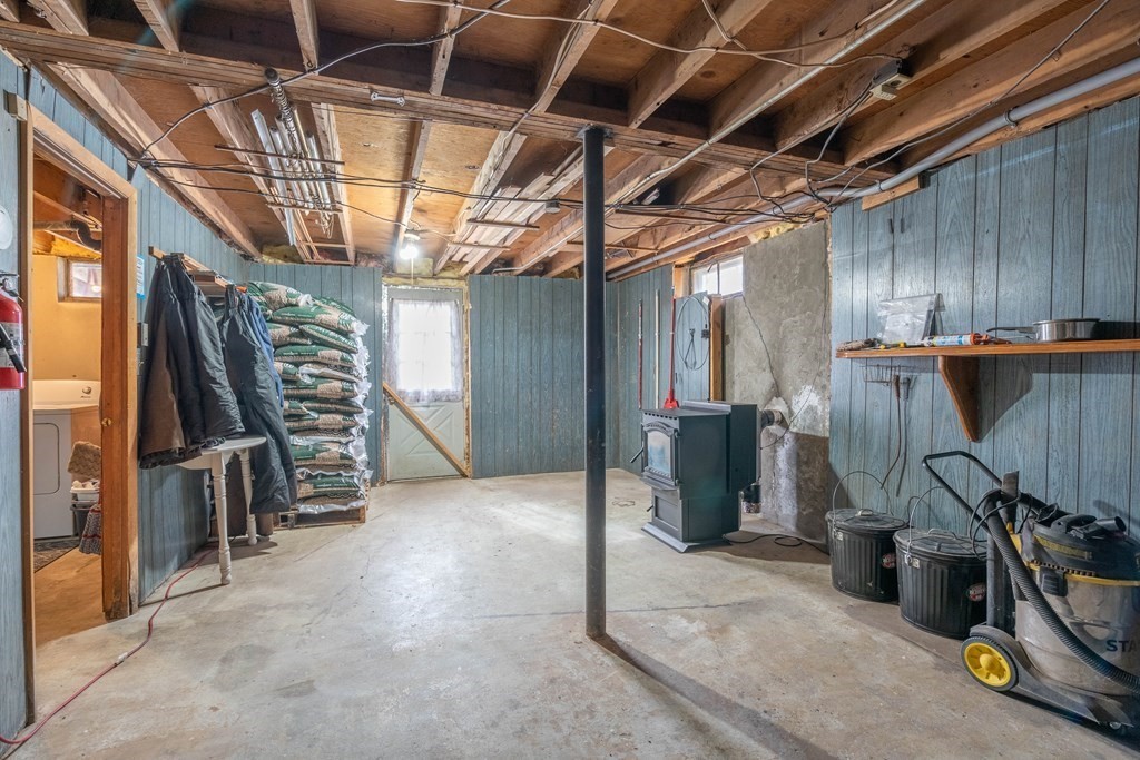 33 Old Farm Road Spencer, MA 01562 - Photo 27 of 38 Gallery Image 27