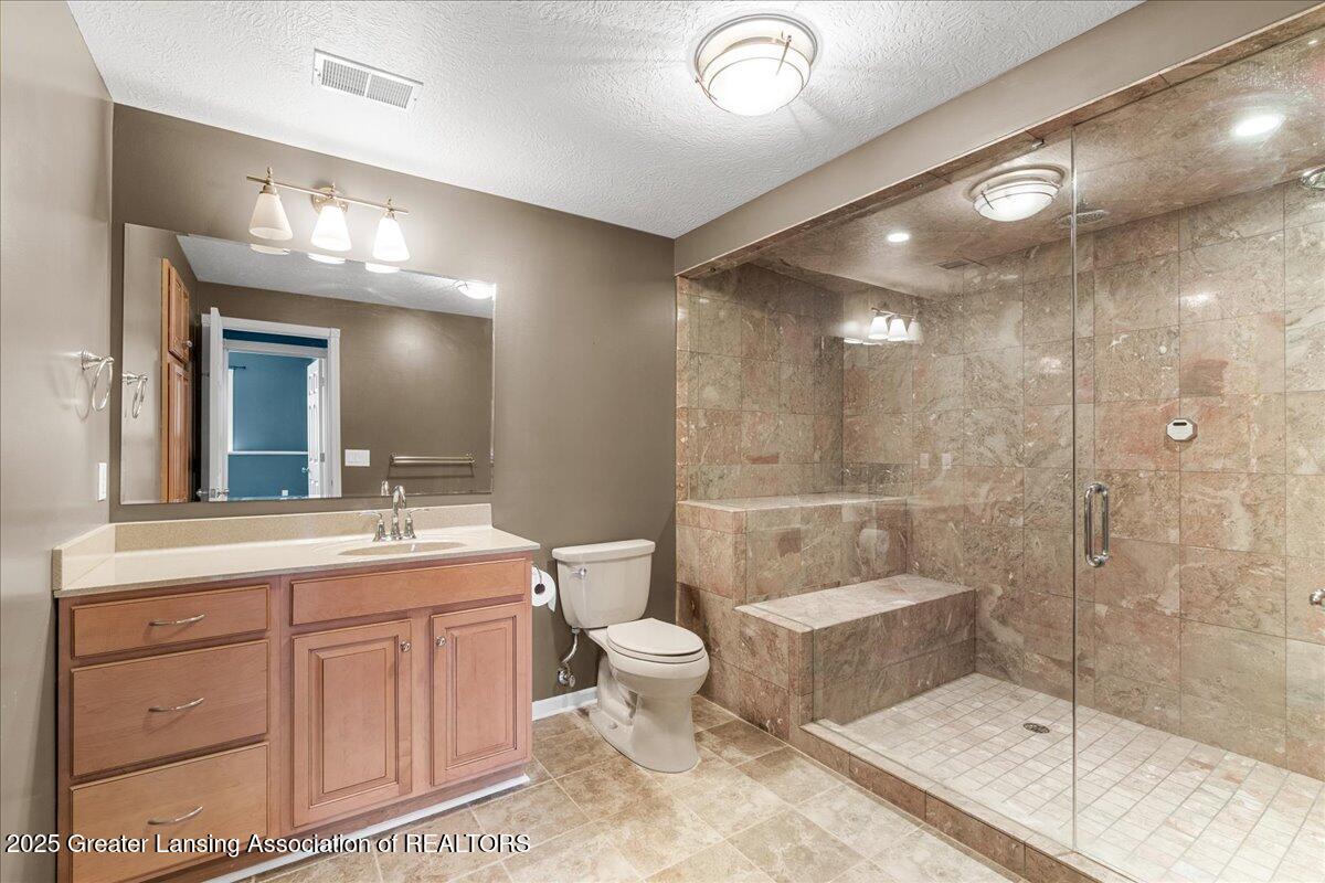 15334 Boichot Road Lansing, MI 48906 - Photo 38 of 47 29-Media Jett - 25