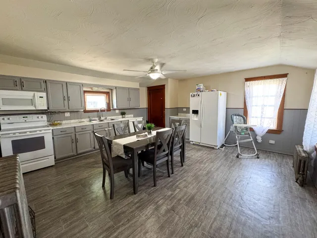 $139,000 | 41 Katahdin Avenue, Millinocket, ME 04462