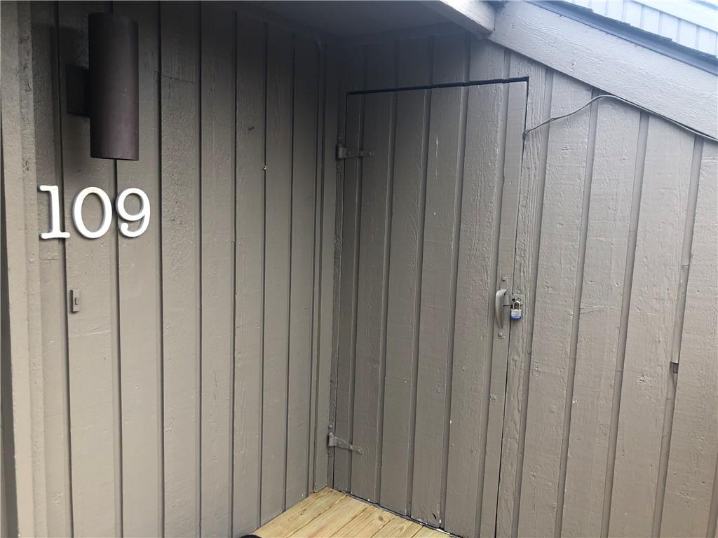 109 Lookout Ridge Drive Columbus, IN 47201 - Photo 4 of 24 Gallery Image 4