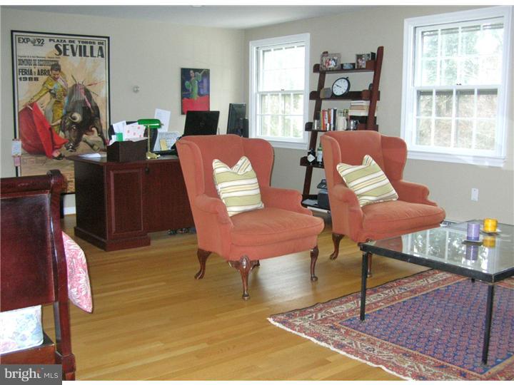 36 Dunminning Road Newtown Square, PA 19073 - Photo 6 of 19