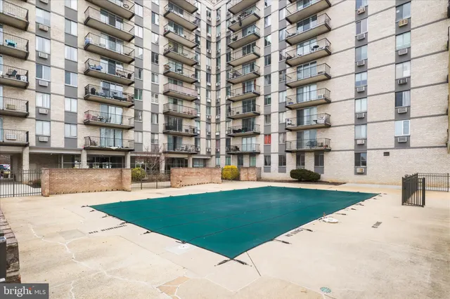 a view of a building with garden