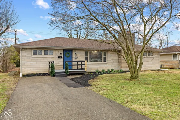 $330,000 | 2545 Franklin Street, Columbus, IN 47201