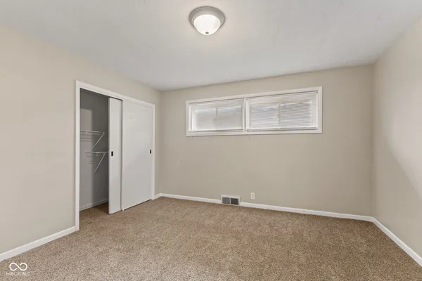 $330,000 | 2545 Franklin Street, Columbus, IN 47201