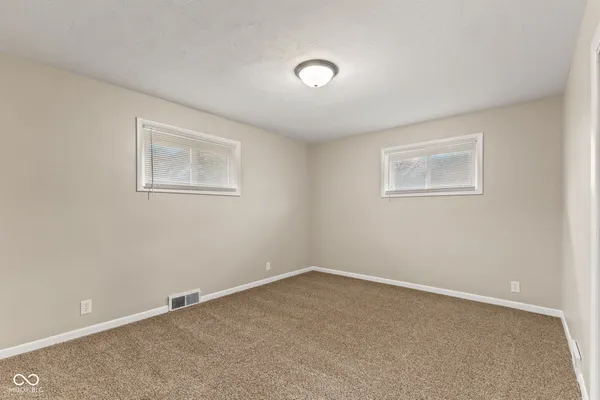$330,000 | 2545 Franklin Street, Columbus, IN 47201