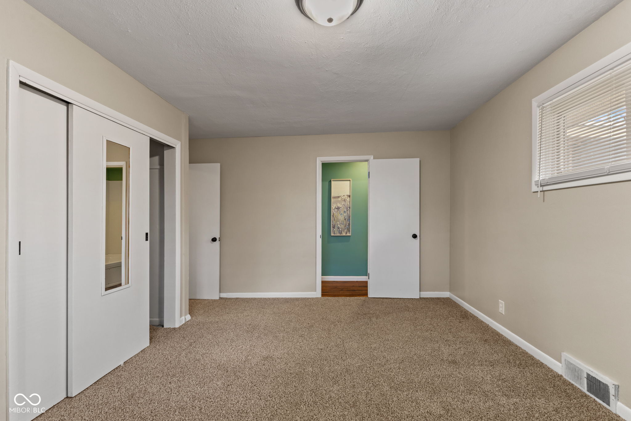 2545 Franklin Street Columbus, IN 47201 - Photo 15 of 51